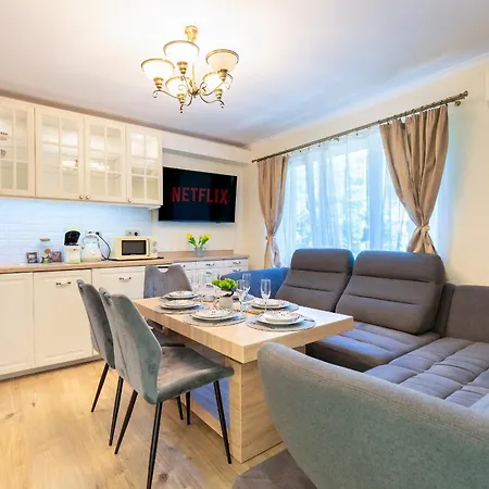 Excellent 2br Flat In Downtown Appartement