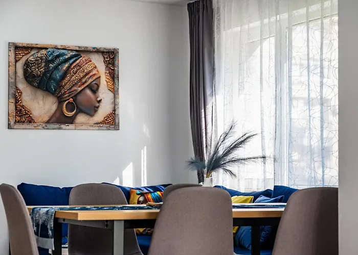 Lejlighed Excellent 2br Flat In Downtown